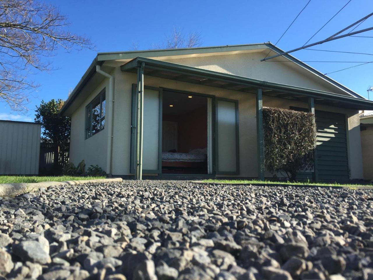 Cosy, Central Greytown Sleepout エクステリア 写真